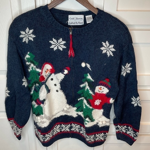 Croft & Barrow hand knitted zip up holiday sweater - Picture 2 of 9